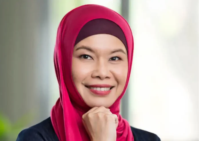 Cassandra Nadira Lee